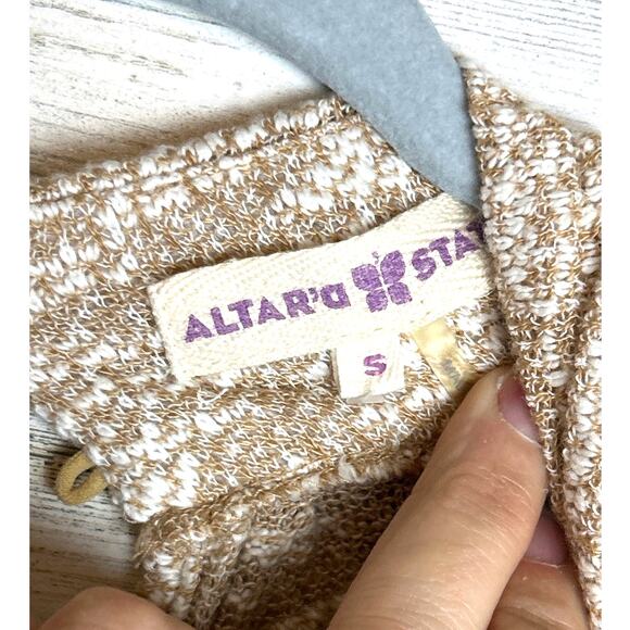 Altar’d State Women’s S Tan Cream Lace Long Sleeve Fringe Tunic Sweater Top - Picture 3 of 8